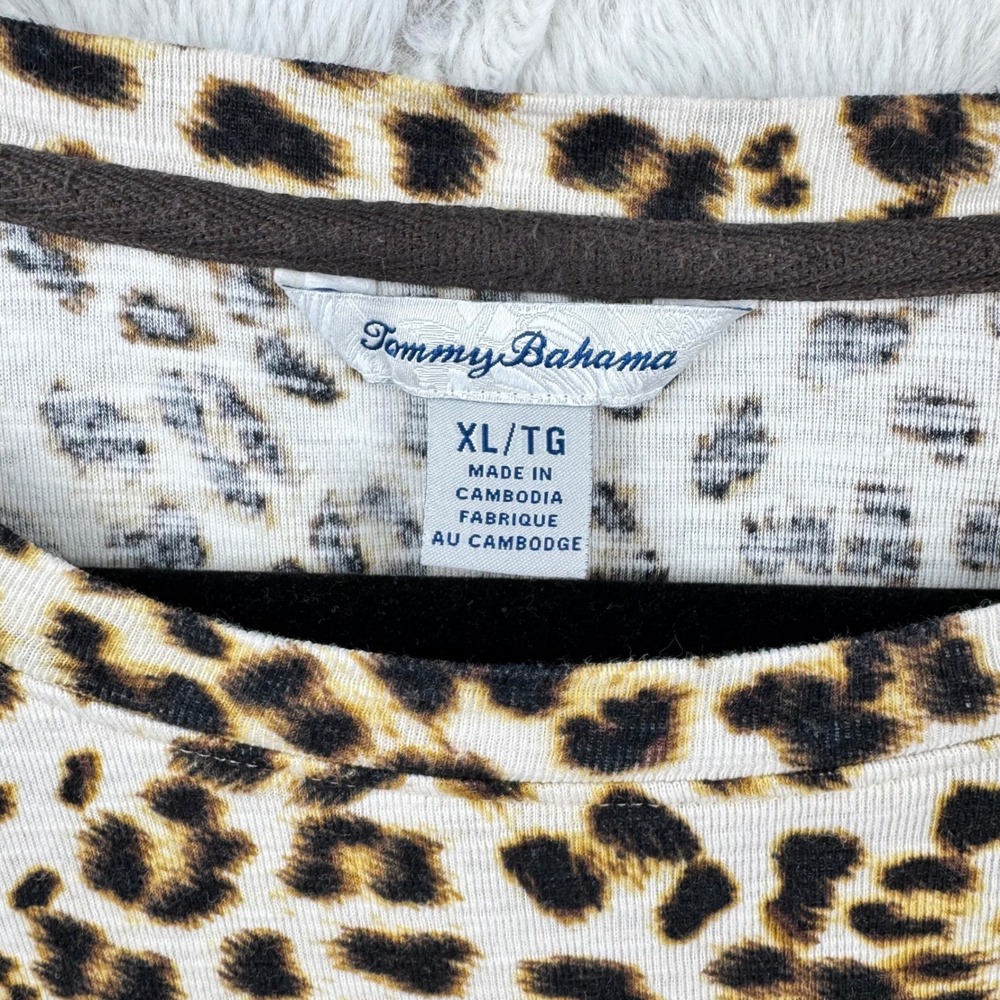 Tommy Bahama Leopard Print T-Shirt Women XL Tan Cotton Short Sleeve Animal Print - Picture 6 of 10